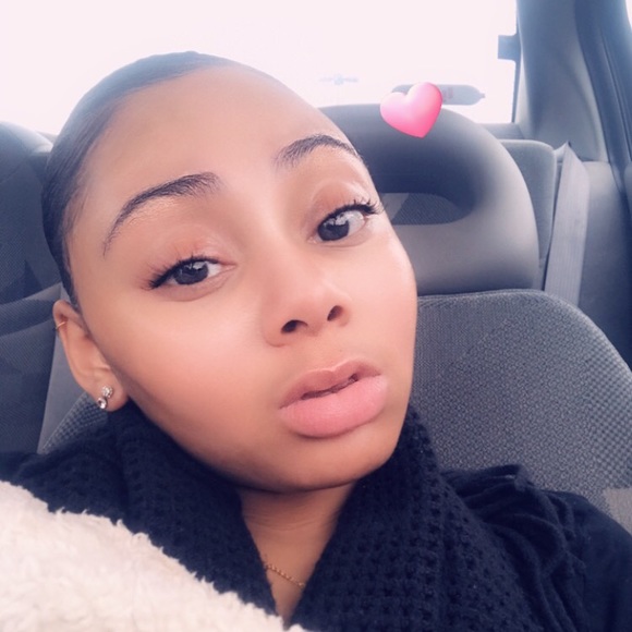 Meet your Posher, Hazel - Picture 1 of 1